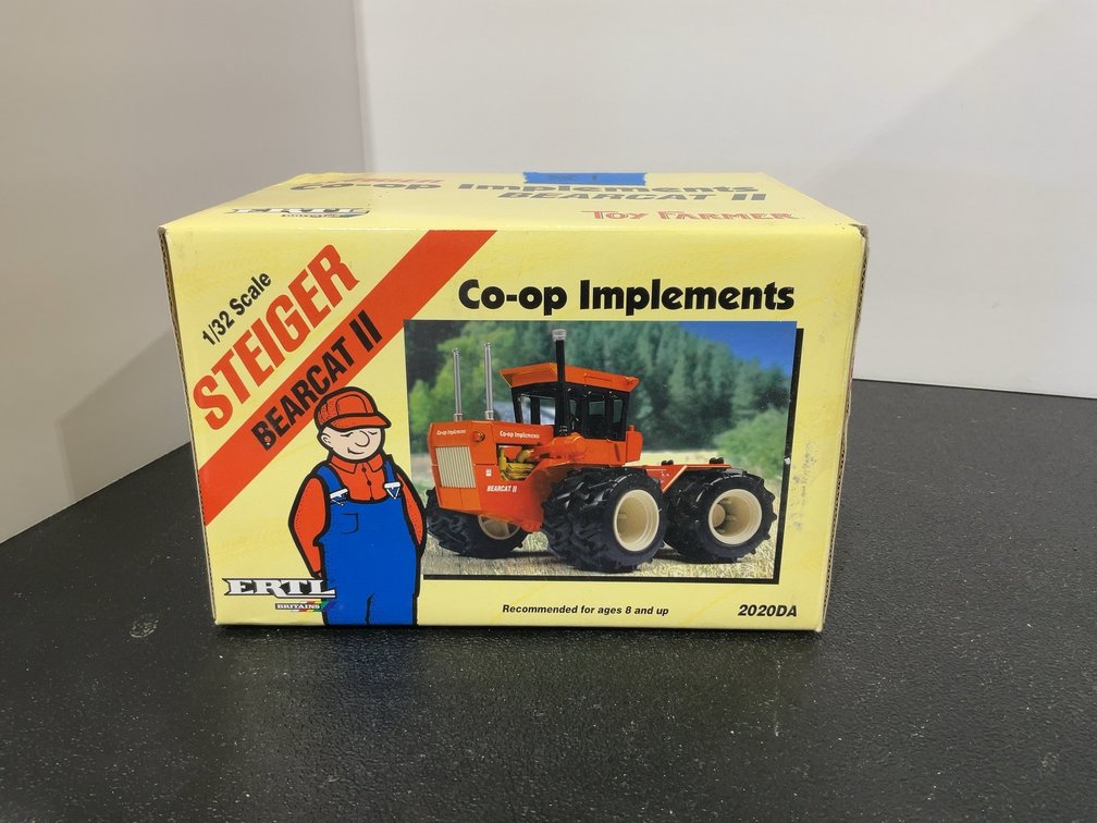 Steiger Bearcat II Co-op Implements