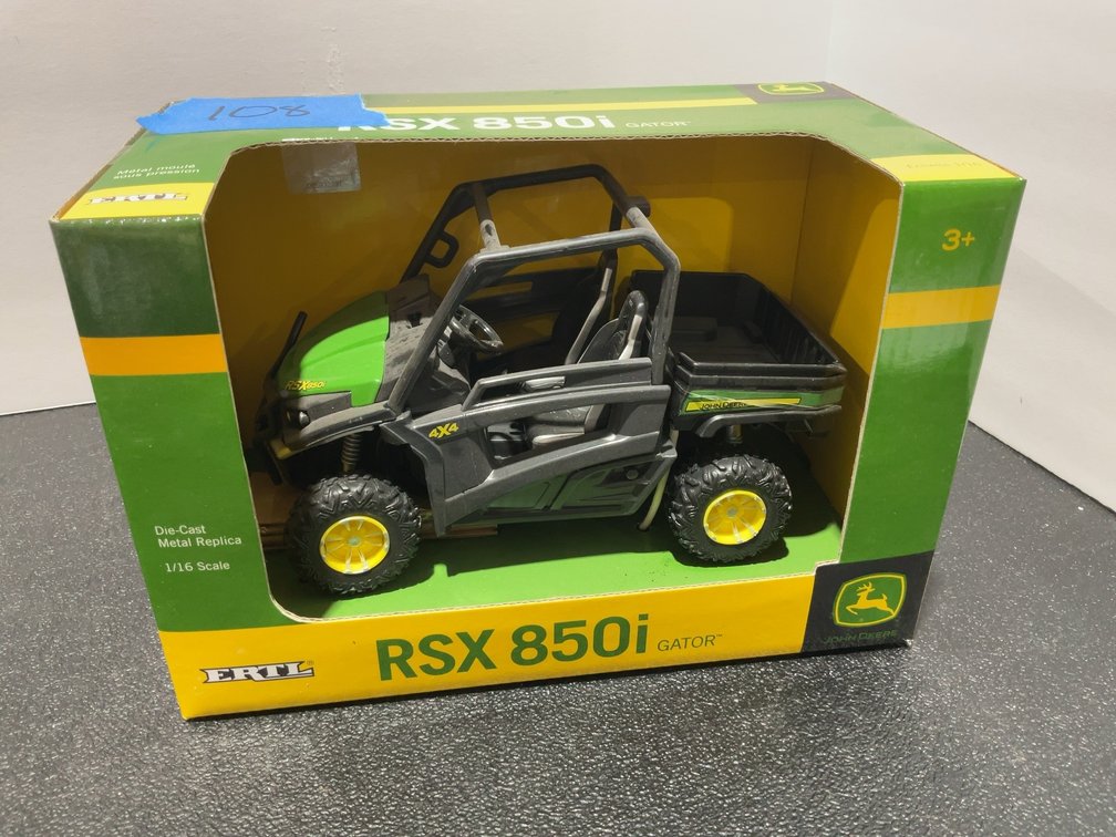 John Deere RSX850i Gator