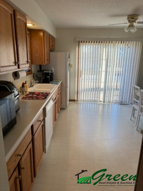 Image for 608/612 N Main St., Wall Lake!