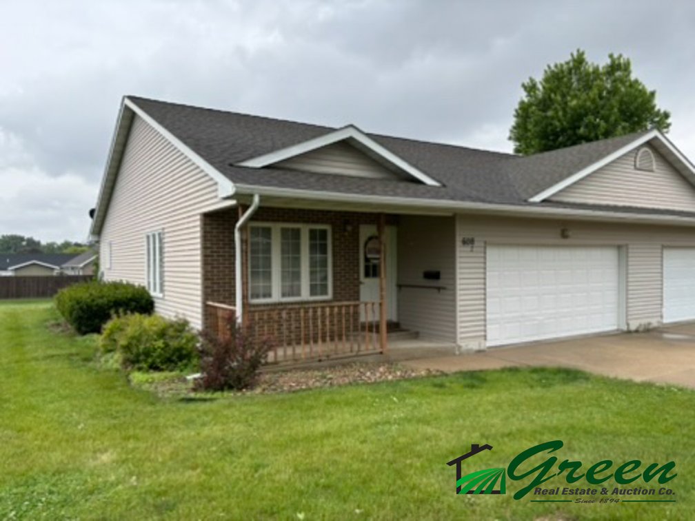 Image for 608/612 N Main St., Wall Lake!