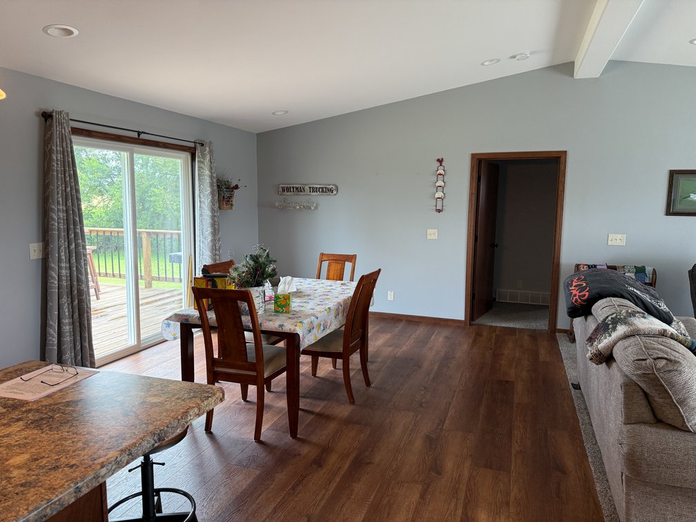 Image for 6057 210th Avenue, Newell!