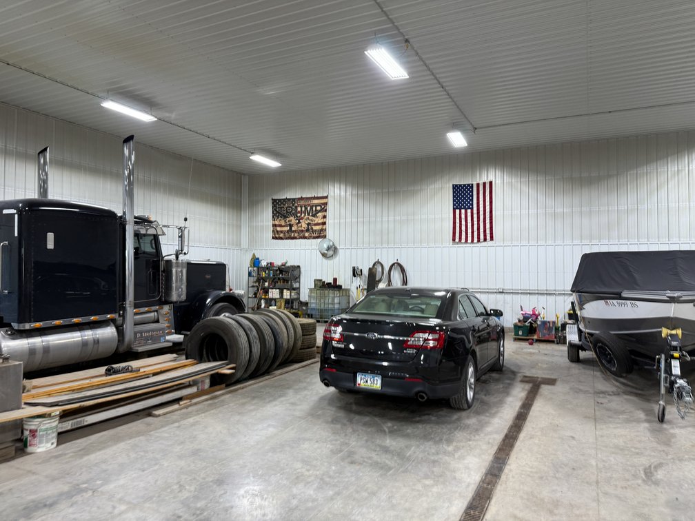 Image for 6057 210th Avenue, Newell!
