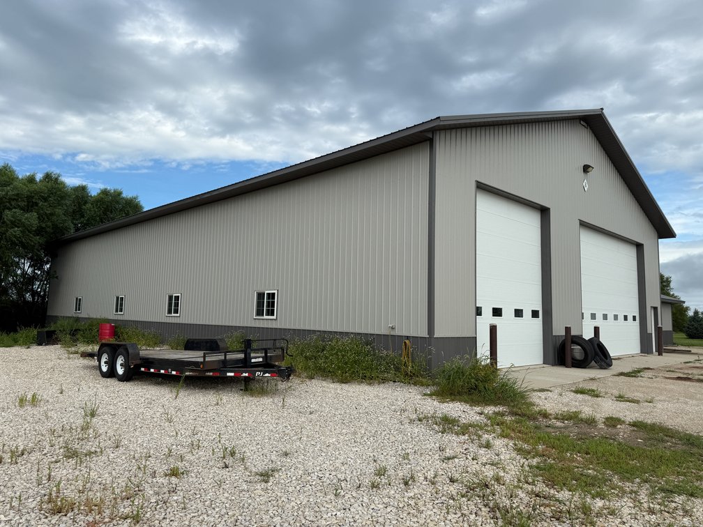Image for 6057 210th Avenue, Newell!