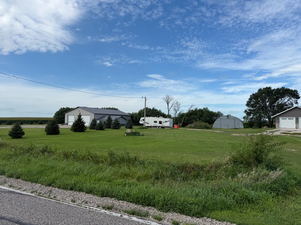 Image for 6057 210th Avenue, Newell!