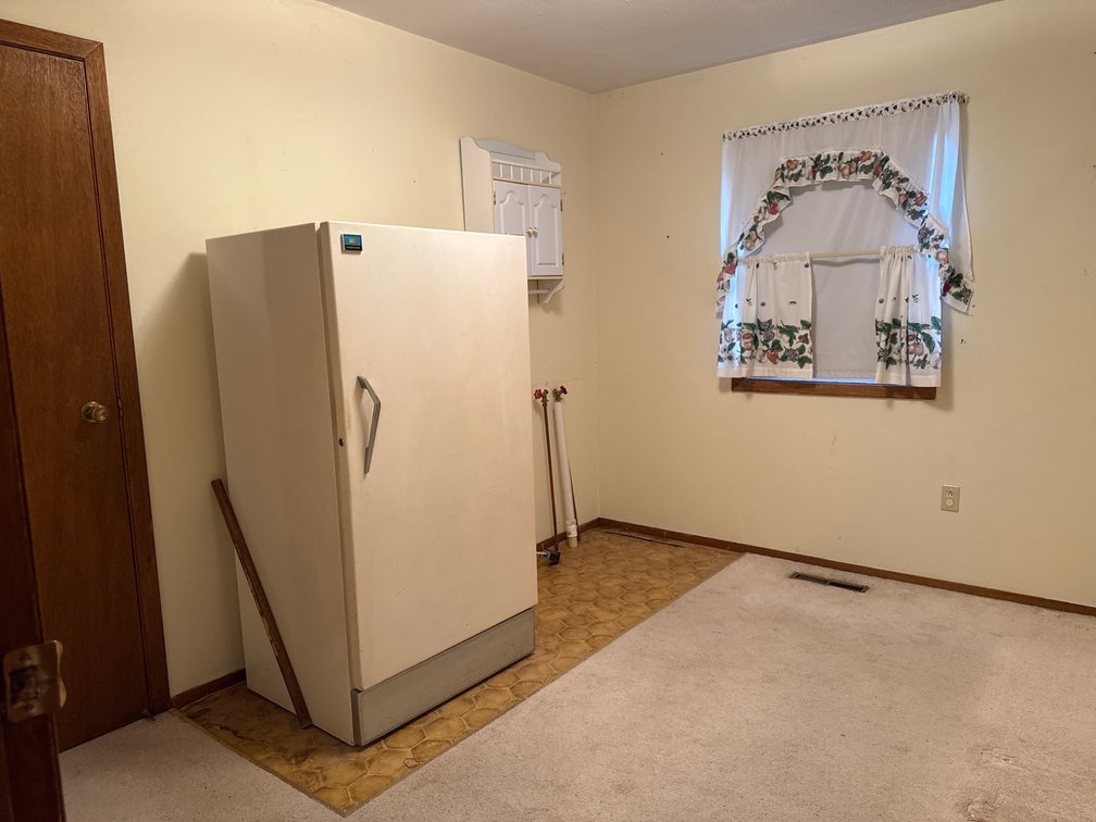 Image for Online Only Lake View Real Estate Auction!