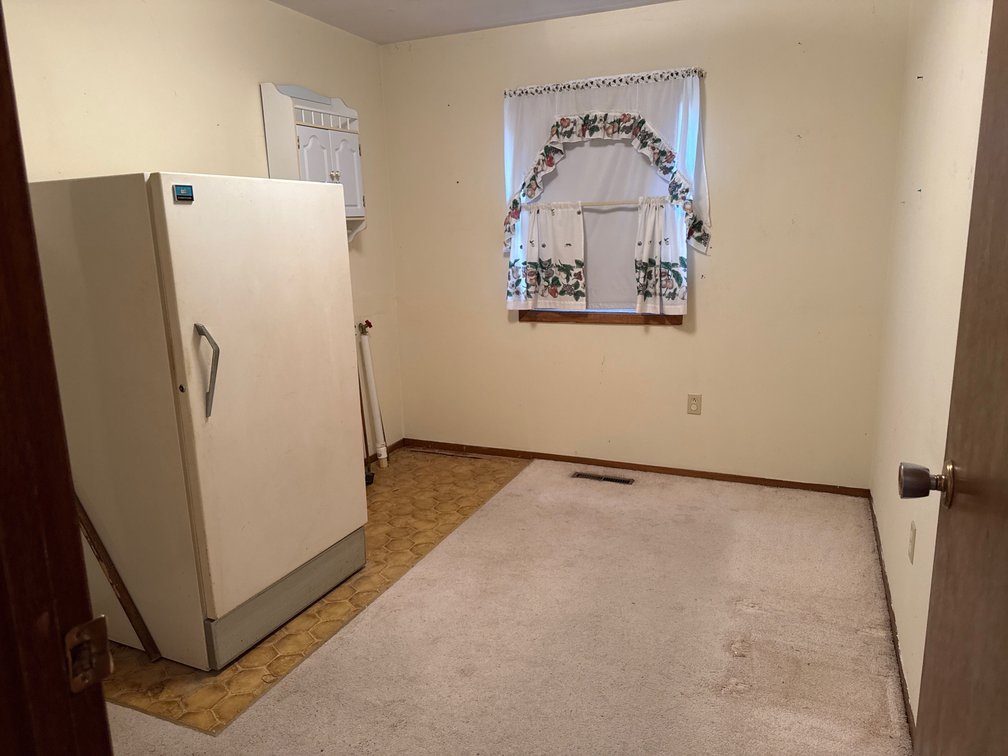Image for Online Only Lake View Real Estate Auction!