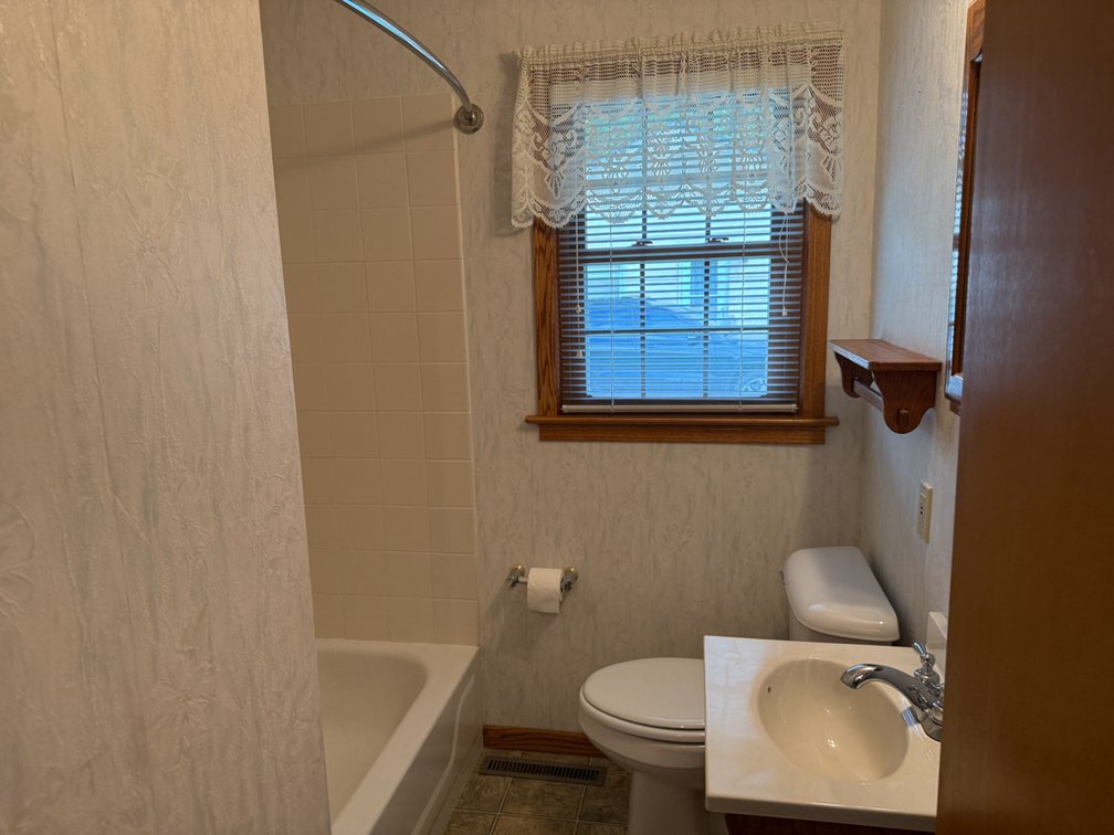 Image for 1309 Schaller Street, Sac City!