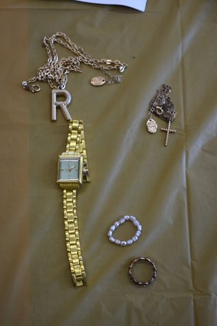 Image for (5) Pieces of Jewelry