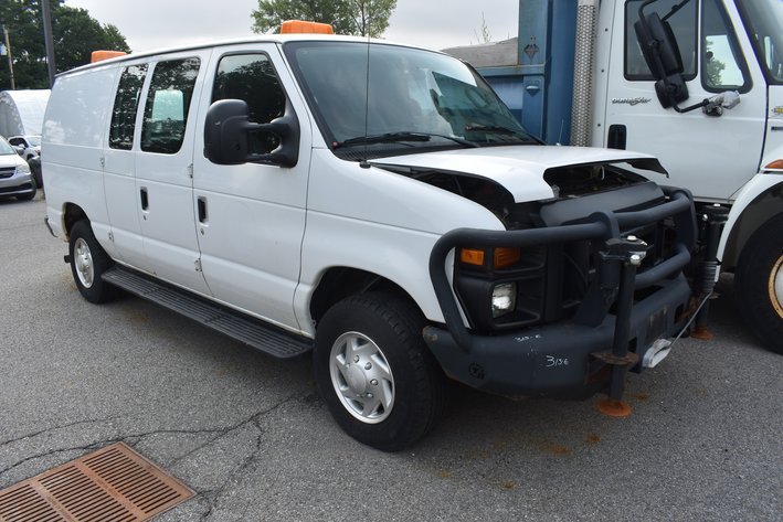 Image for 2014 Ford E-350 w/ Winch (315-E)  VIN: 1FTSE3EL2EDA11807