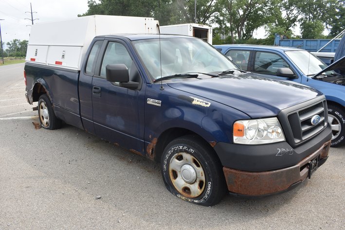 Image for 2008 Ford F-150 XL (281-D)  VIN: 1FTRF12268KC46674