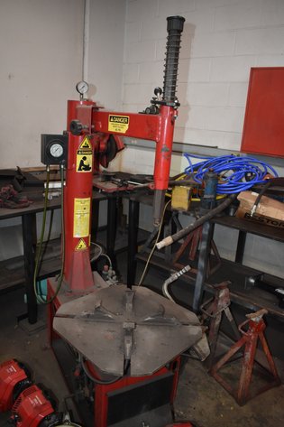 Image for Focus F252 Tire Changer