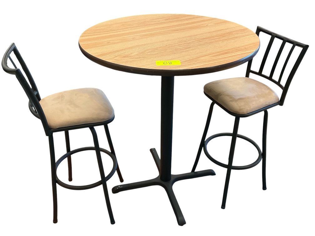 Pub Table w/ 2 Stools