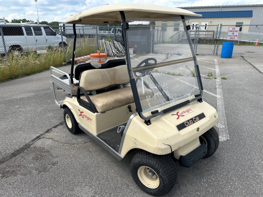 2020 White Club Electric Golf Cart