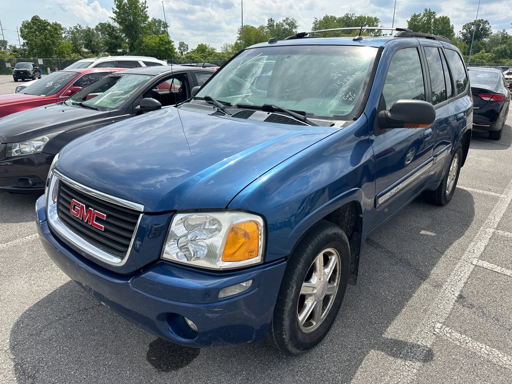 2005 Blue GMC Envoy