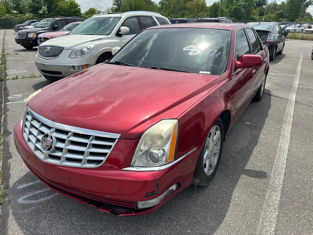 2007 Red Cadillac DTS