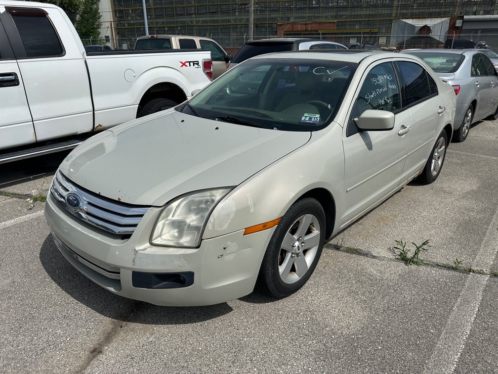 2008 Tan Ford Fusion 