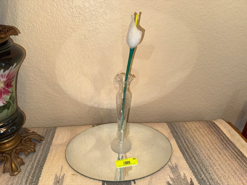 H- Glass Flower, Vase, Mirror