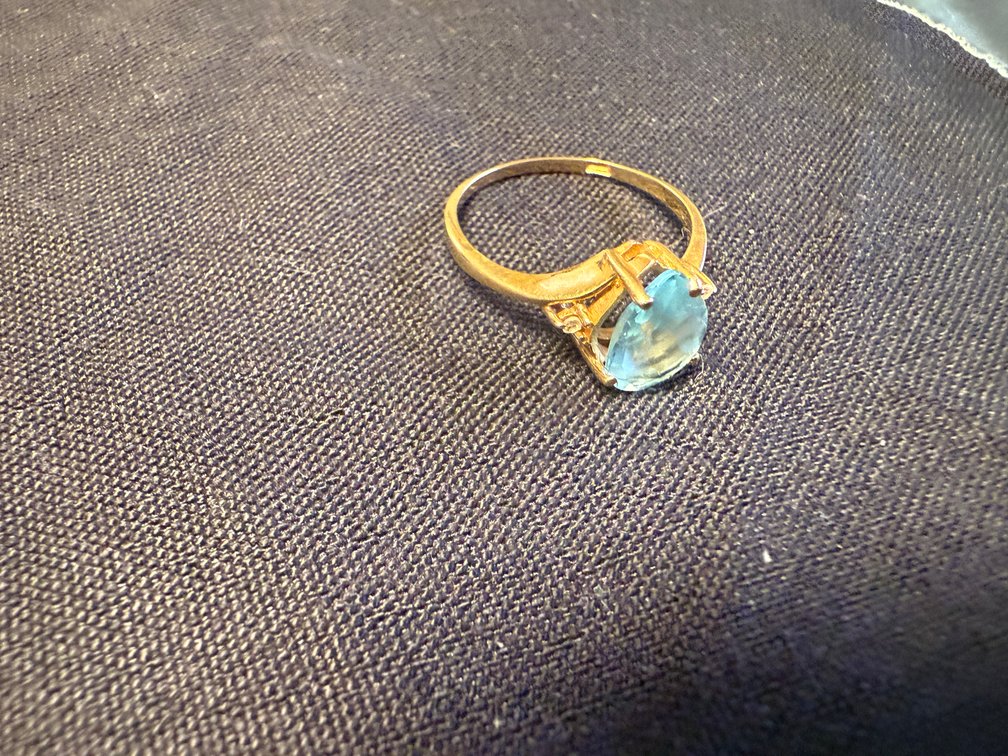 Women's 10KT Ring Blue Stone