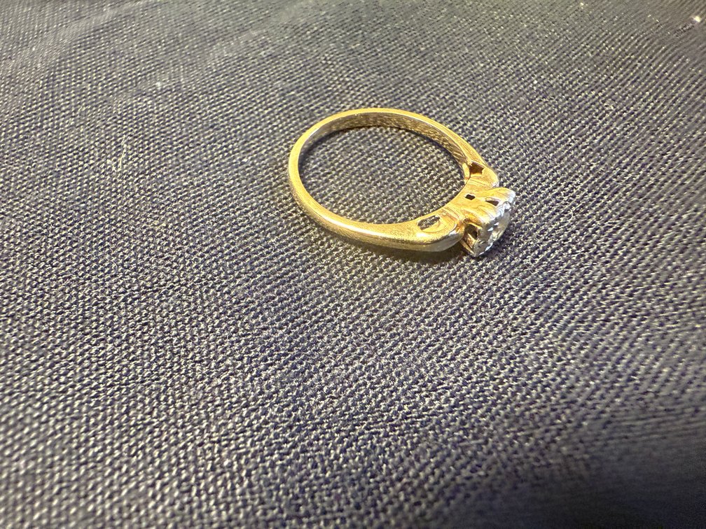 Women's 14KT Diamond Wedding Ring