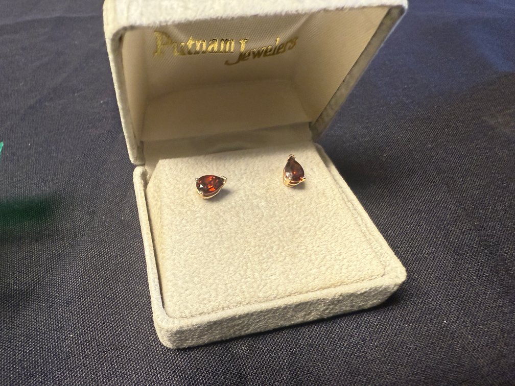 Women's 14KT Earrings Red