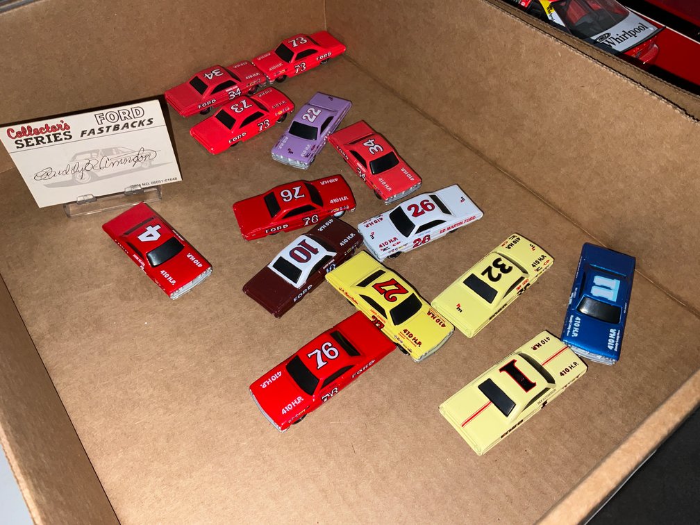 LR- Racing Champions Inc Model Cars