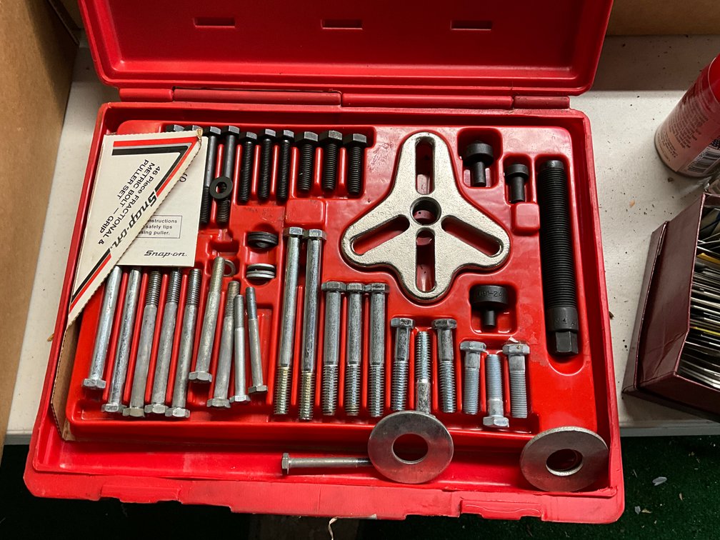 G- Snap-On Gear Puller Set