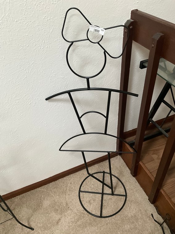 Metal Girl Décor