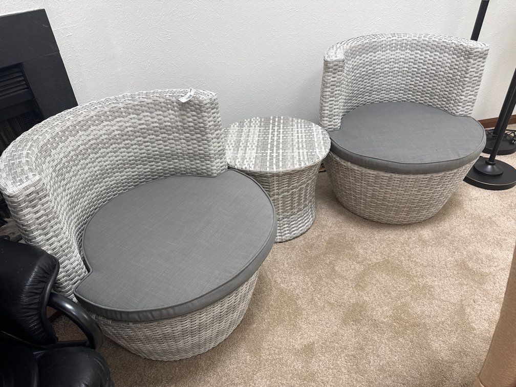(2) Outdoor Chairs