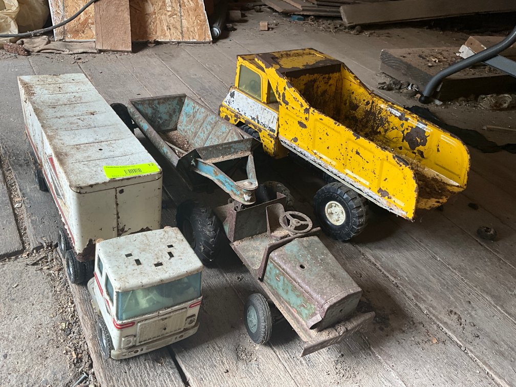 Metal Toy Trucks