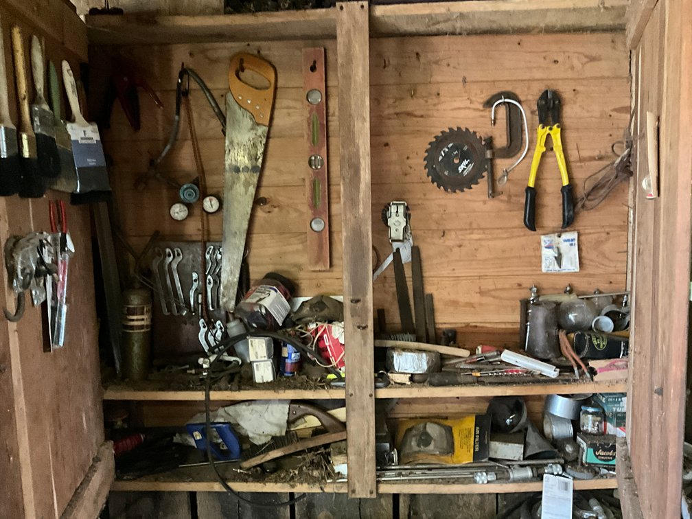 Contents of Wall