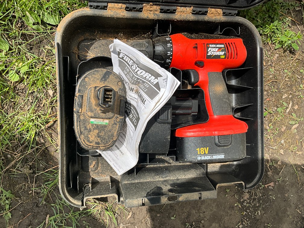 Black & Decker 18V Firestorm Drill