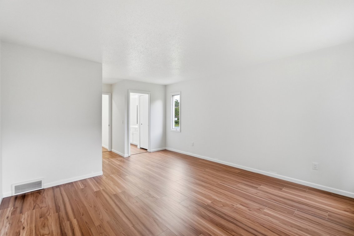 Image for 7 Meadowpond Drive, Perrysburg, OH 43551