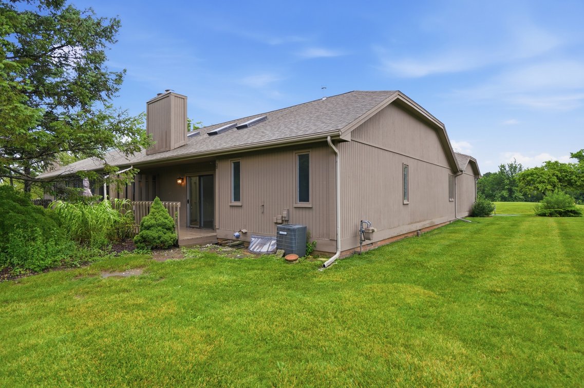 Image for 7 Meadowpond Drive, Perrysburg, OH 43551
