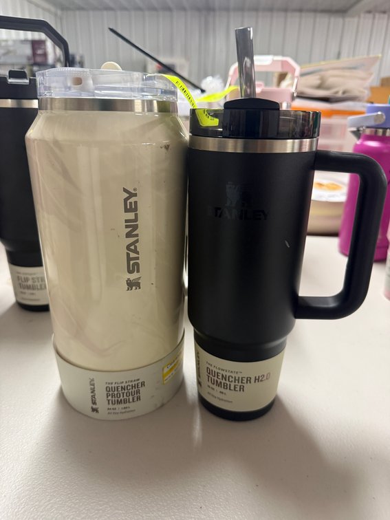 (2) Stanley Quencher Tumblers
