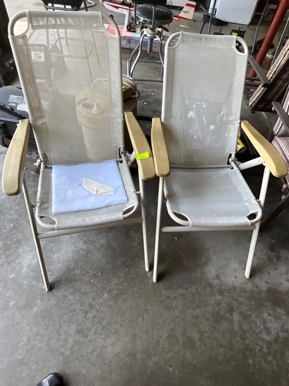 (2) Folding Patio Chairs