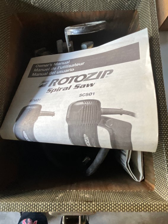 ROTOZIP Spiral Saw With Case