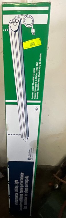 American Fluorescent Utility Light