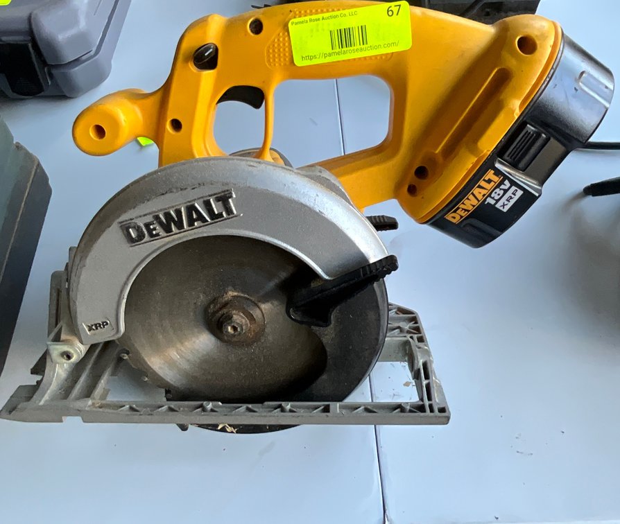 DeWalt XRP Saw With 18V XRP Battery