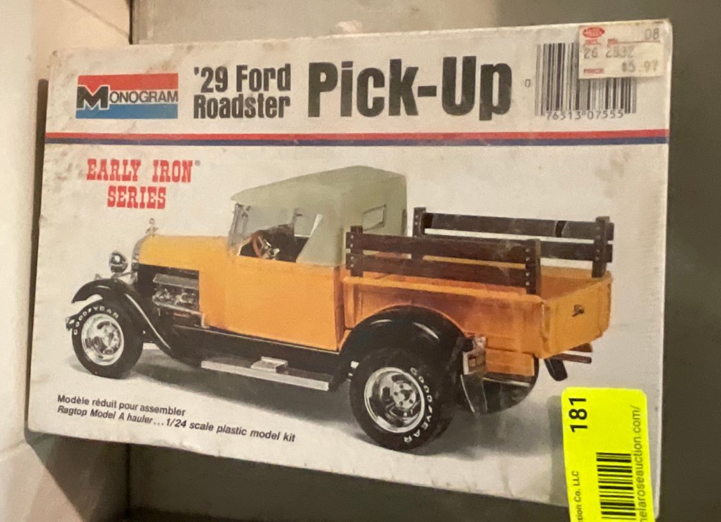 Monogram '29 Ford Roadster Kit