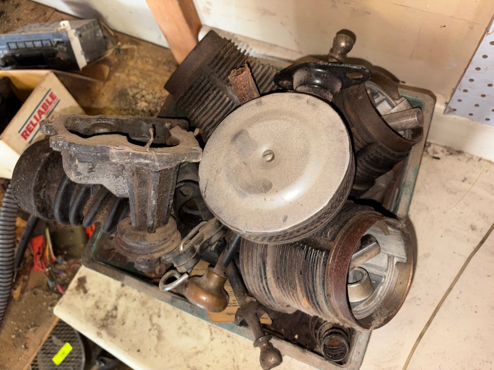 Assorted Volkswagen Parts