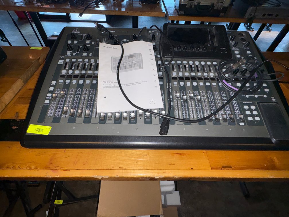 Bar145- Behringer Digital Mixing Console X32