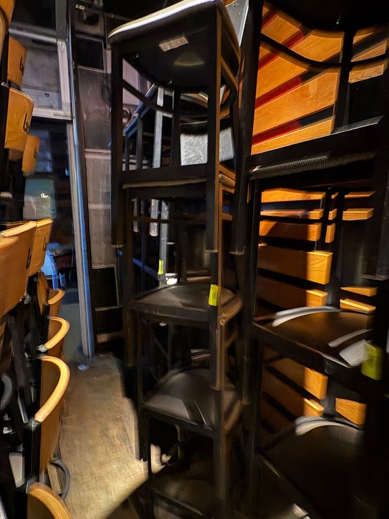Bar145- (4) Metal Frame Chairs