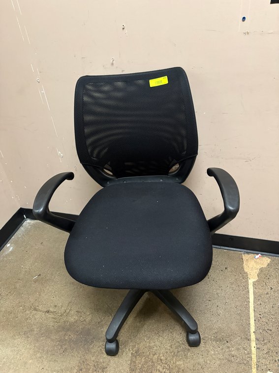 Bar145- Office Chair