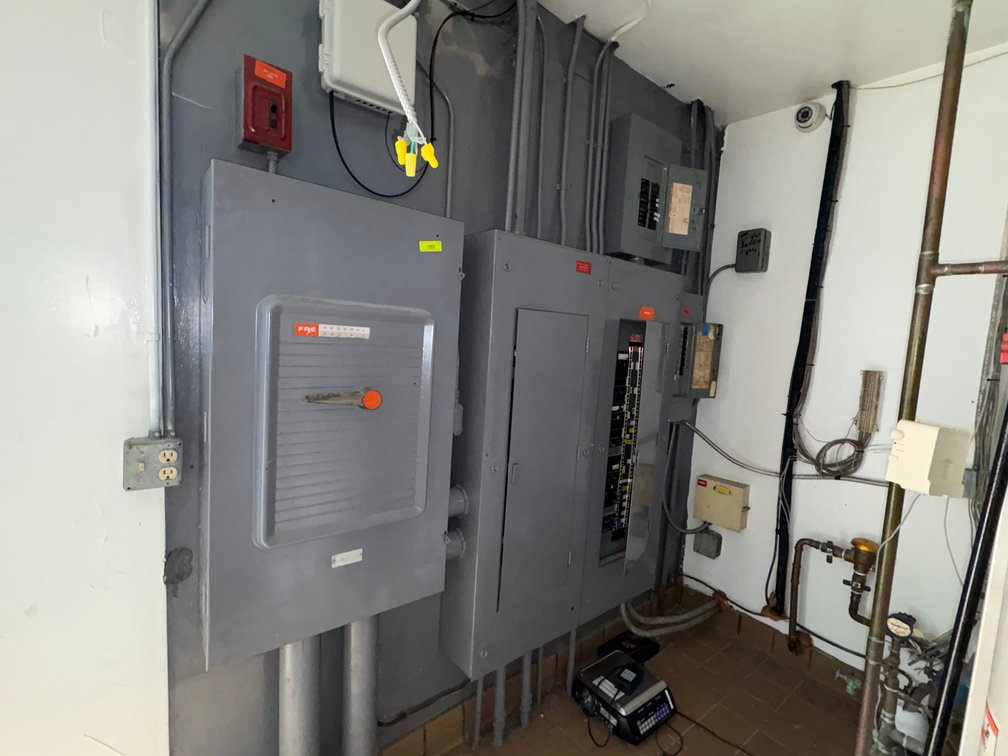 B3- Building 3-Electrical Wiring, Boxes, Conduit