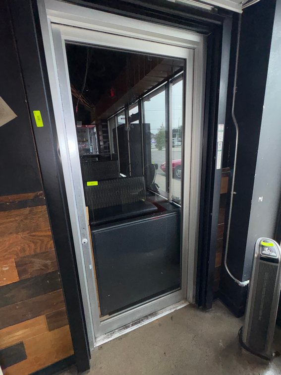 Bar145- Aluminum Door/Frame/Glass No Handle