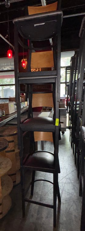 Bar145- (4) Metal Frame Chairs