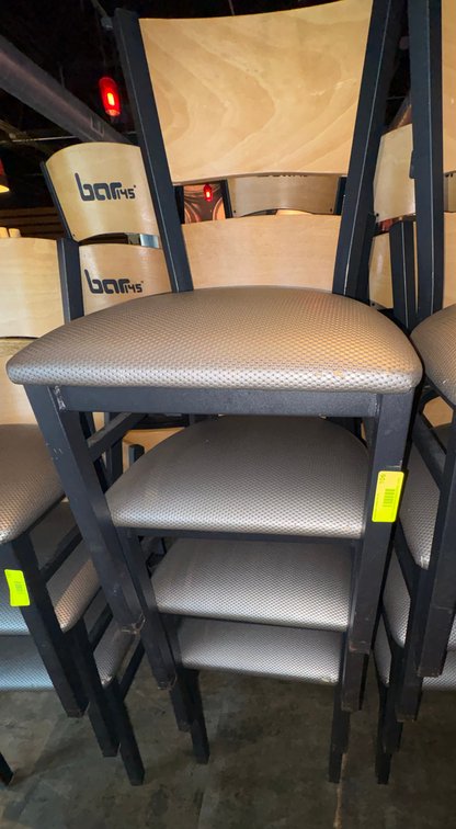 Bar145- (4) Metal Frame Chairs