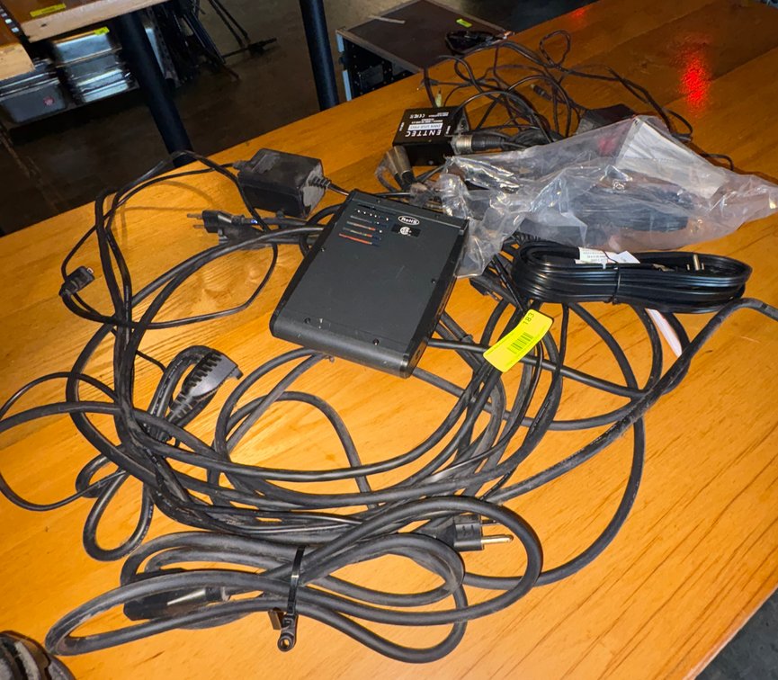 Bar145- DMX Interface & Cables