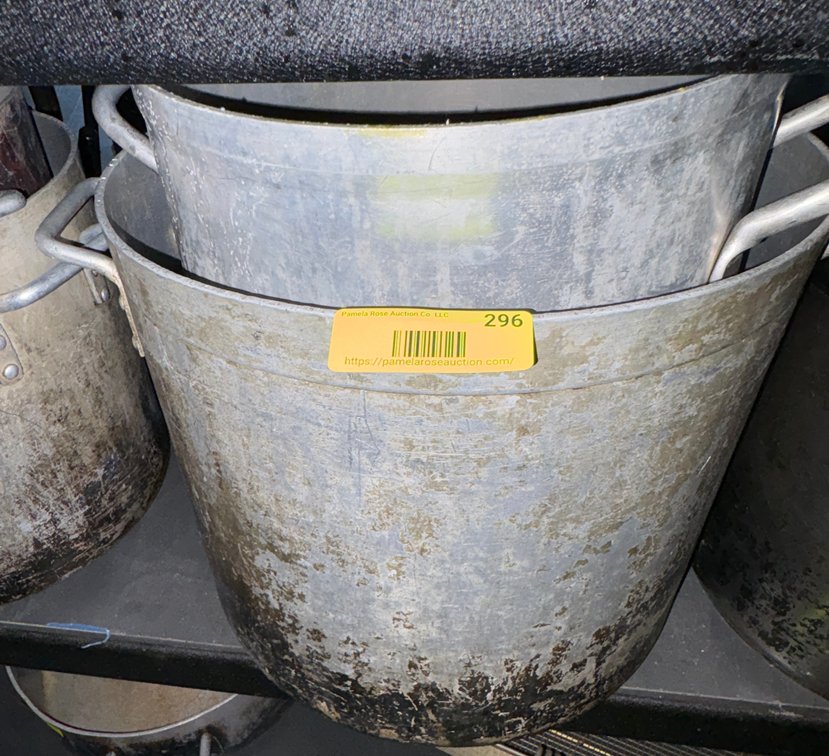 Bar145- (2) Aluminum Stock Pots