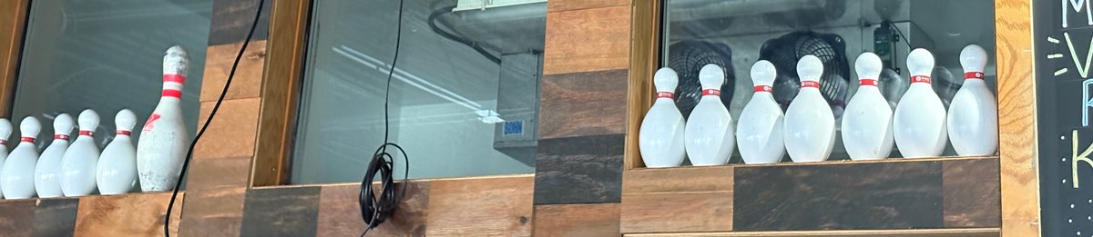 Bar145- Small Bowling Pins & (1) Standard Pin